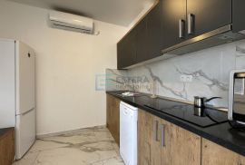 Apartman PRODAJA Turanj 47 m2, 70 m od mora, parking, Sveti Filip I Jakov, Διαμέρισμα