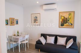 Split, centar - uređeni apartmani u Dioklecijanovoj palači, Split, Appartement