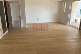 OPATIJA,LUKSUZAN STAN ,2S+DB,VELIKA TERASA,VRT,GARAŽNO MJESTO,BLIZU CENTRA I MORA, Opatija, Appartement