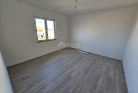 ISTRA, VALBANDON- FAŽANA Veliki stan s vrtom! PRILIKA!, Fažana, Appartment