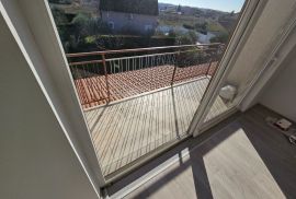 ISTRA, VALBANDON- FAŽANA Veliki stan s vrtom! PRILIKA!, Fažana, Apartamento