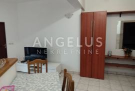 Istra, Medulin - stan 45 m2 + parking, Medulin, Flat