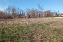 Građevinsko Zemljište u Žminju - 500m od Centra, Žminj, Terreno