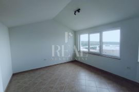 Duga Uvala stan 87m2 sa panoramskim pogledom na more !, Marčana, Appartement