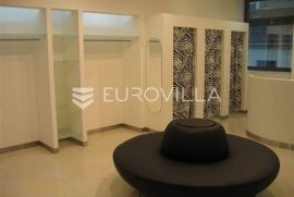 Donji grad Kvaternikov trg poslovni prostor 40m2, Zagreb, Propiedad comercial