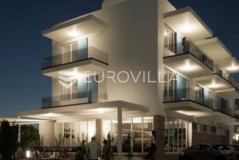 Zadar, Privlaka, NOVOGRADNJA moderan dvoetažan četverosoban stan s krovnom terasom, Privlaka, Apartamento