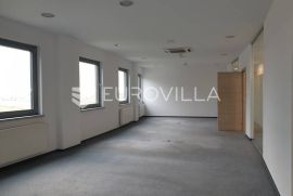 Poslovni prostor za zakup 500 m2 (Novi Zagreb - Buzin), Zagreb, Propriedade comercial