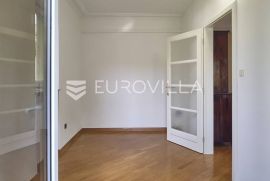 Pantovčak, Goljak, luksuzan višesobni dvoetažni stan za najam, 200 m2, Zagreb, Appartamento