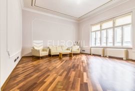 Jurišićeva luksuzan poslovni prostor 210 m2 na I katu, Zagreb, Ticari emlak