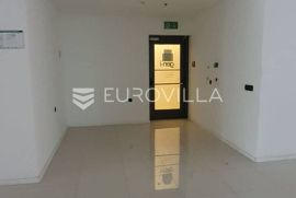 Poslovni prostor za zakup 238 m2 (Radnička - Green Gold), Zagreb, Ticari emlak