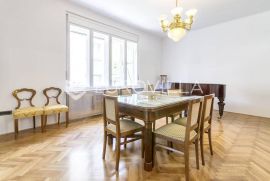 Šalata prekrasna renovirana obiteljska vila 400m2, Zagreb, بيت