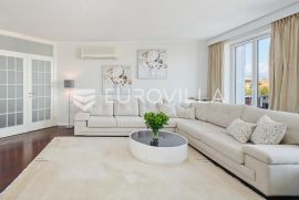 Opatija, Centar, Nova cesta, luksuzan peterosoban stan NKP 164.7m2, Opatija, Appartement