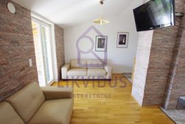 Apartmantska kuća Drenje, 8 apartmana, pogled na more, Raša, بيت