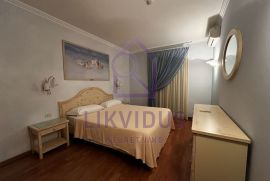 Luksuzni stan od 137,99 m2 s pogledom na more i Alpe, Crveni Vrh, Umag, Flat