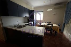 Luksuzni apartman s pogledom na more, 116,56 m2, Umag, Appartement