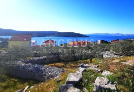 Šolta, Nečujam - građ.zemljište sa pogledom na more, 750 m2, Šolta, Land