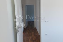 Poslovni prostor-novogradnja, Varaždin, Commercial property