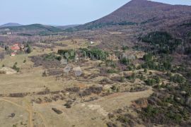 ZEMLJIŠTE POGODNO ZA ETNO SELO, Plaški, Terrain