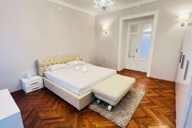 Prekrasan 2s+db !!, Rijeka, Wohnung