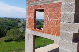 JEDINSTVENO ZEMLJIŠTE SA STAMBENOM ZGRADOM, Štrigova, Zemljište