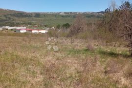 PREKRASNO GRAĐEVINSKO ZEMLJIŠTE S POGLEDOM NA ĆIĆARIJU, Buzet, Terreno