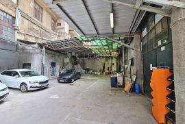 Rijeka, centar - poslovni prostor 1.290 m2, Rijeka, Propriété commerciale