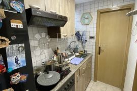 Stan sa pogledom u Pobrima, Opatija - Okolica, Apartamento