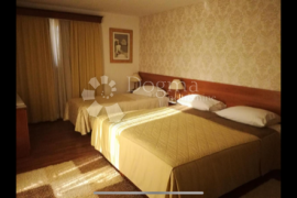 Predivan obiteljski hotel u Zadru svega 400 m od prve plaže, Zadar, Коммерческая недвижимость