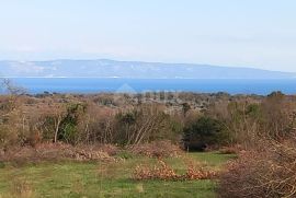 ISTRA, KRNICA - Poljoprivredno zemljište sa starim maslinama i pogledom na more, Marčana, Γη