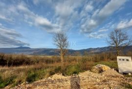 ISTRA, KRŠAN - Atraktivno građevinsko zemljište s pogledom na Učku, Kršan, Γη