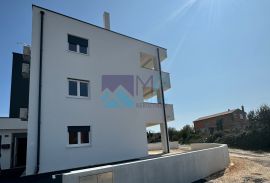 Medulin, NOVOGRADNJA/USELJIVO, dvosoban stan na I. katu + garaža, Medulin, Wohnung