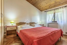 APARTMAN, POGLED MORE, 400 M DO MORA! PRILIKA, Medulin, شقة