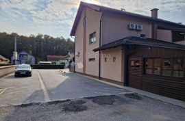 Poslovno-stambeni objekt u Sisku s Poslovnim Prostorom, Sisak, Propriedade comercial