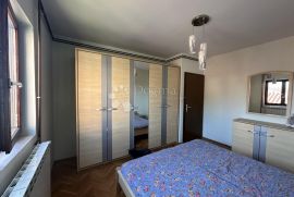 Etaža kuće s predivnim pogledom, Lovran, Appartement