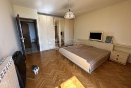 Etaža kuće s predivnim pogledom, Lovran, Appartment