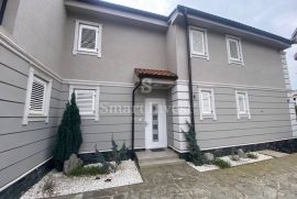 POBRI, stan u novogradnji od 103.98 m2, Opatija - Okolica, Appartamento