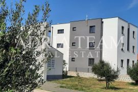 APARTMANI U NOVOGRADNJI, POGLED NA MORE - POVLJANA, PAG, Povljana, شقة