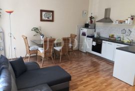 Crikvenica, dvosobni stan u centru, Crikvenica, Apartamento