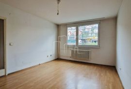 Trosoban stan Alipašino Polje prodaja C faza, Sarajevo Novi Grad, Appartement