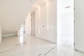 Zagreb, Gornja Dubrava, ekskluzivan stan sa vrtom, 146 m2 NKP, NOVOGRADNJA, Zagreb, Appartment