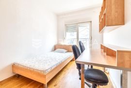 Zagreb, Dugave, prekrasan dvosoban stan s balkonom NKP 50 m2+ VPM, Zagreb, Appartement