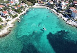 ŠIBENIK, ROGOZNICA - Kuća u blizini mora, Rogoznica, Haus