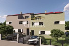 Dvoetažni stan u bližoj okolici Poreča, Poreč, Appartment