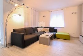 Umag okolica, stan 200 metara od mora, Umag, Appartement