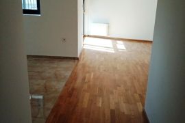 Lux, nov troiposoban stan sa PDV-om u centru ID#3287, Niš-Mediana, Appartement