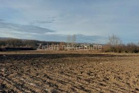 Barajevo, Boždarevac, plac 63.87 ari, Barajevo, Land