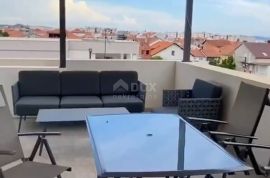 ZADAR,STANOVI- dvosobni stan sa velikom terasom, Zadar, Appartment