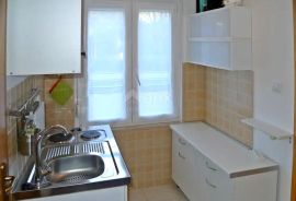 ISTRA, ROVINJ - Apartmanska kuća, 200 m od mora, Rovinj, Дом