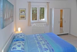 ISTRA, ROVINJ - Apartmanska kuća, 200 m od mora, Rovinj, Casa