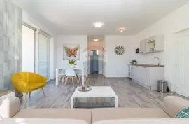 ISTRA, MEDULIN, moderna apartmanska kuća na top lokaciji, Medulin, Casa